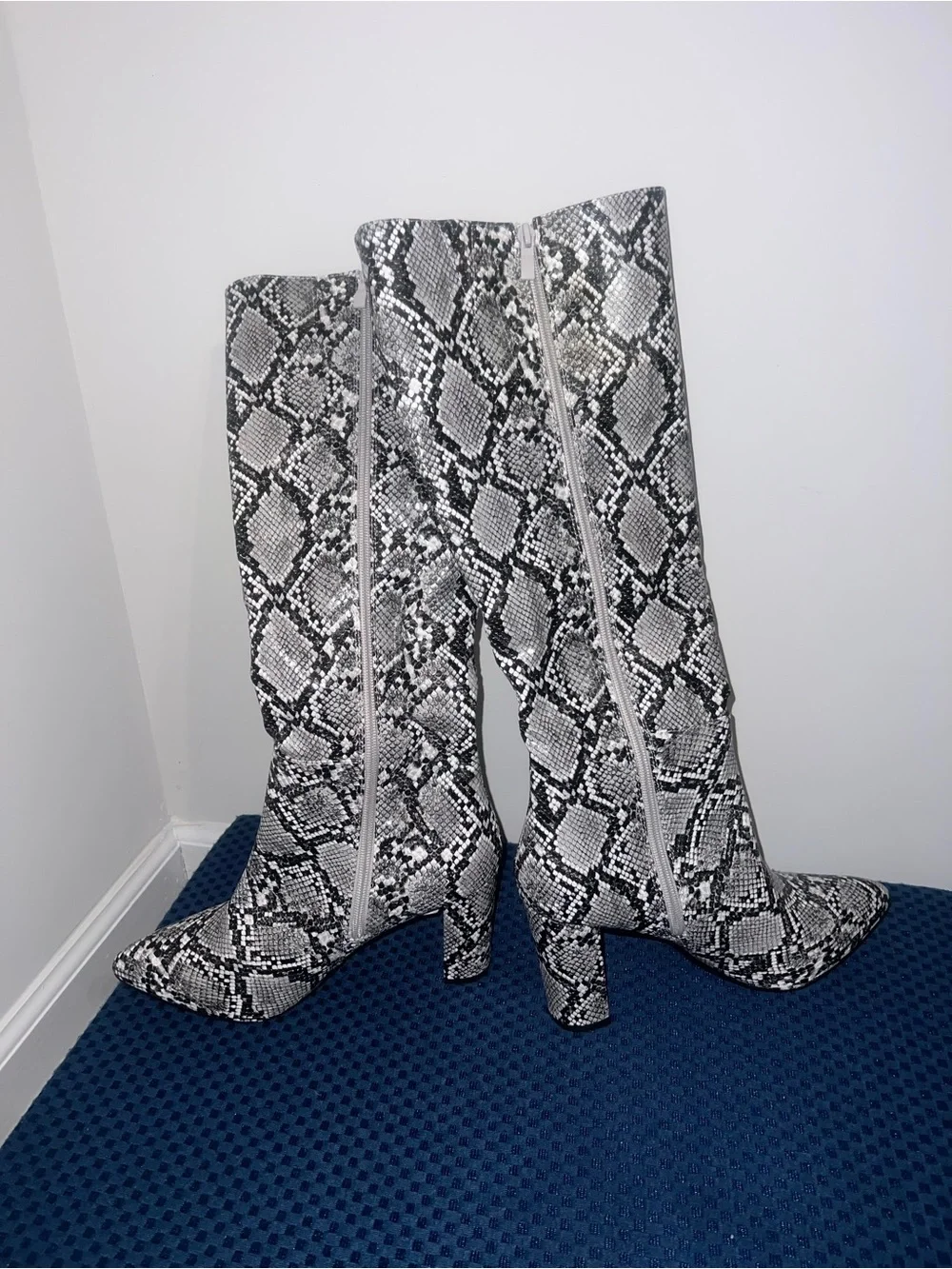 TOP Moda Black & White Snake-Print Knee Boots